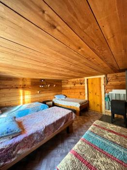 Дом 4-хместный с односпальными кроватями и террасой