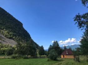 Национальный домик Аил