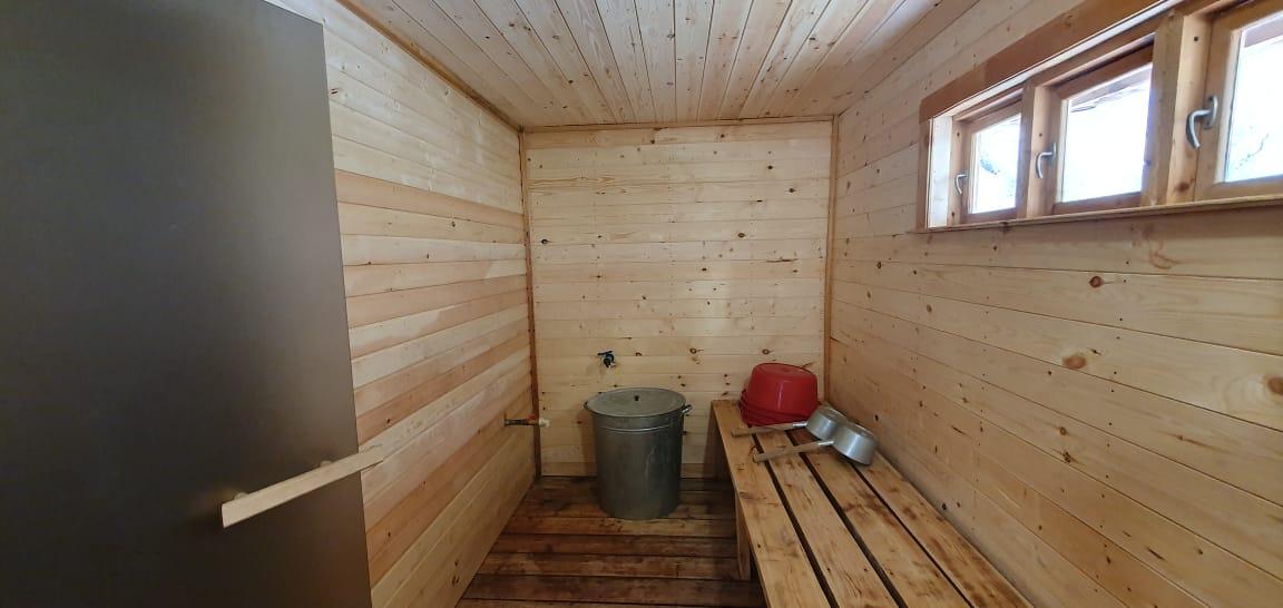 Баня у реки Чулышман