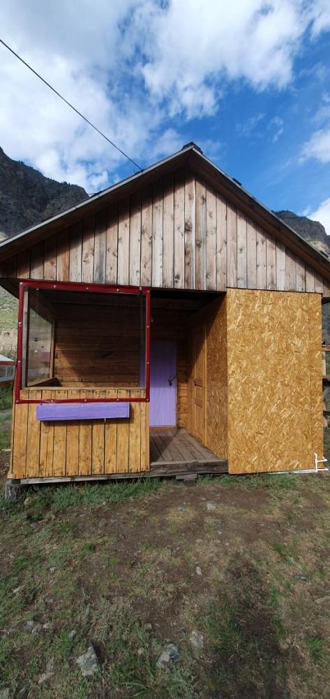 Дом 4-хместный благоустроенный