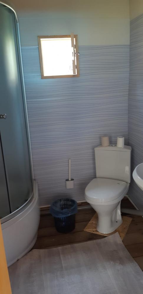 Дом 4-хместный благоустроенный