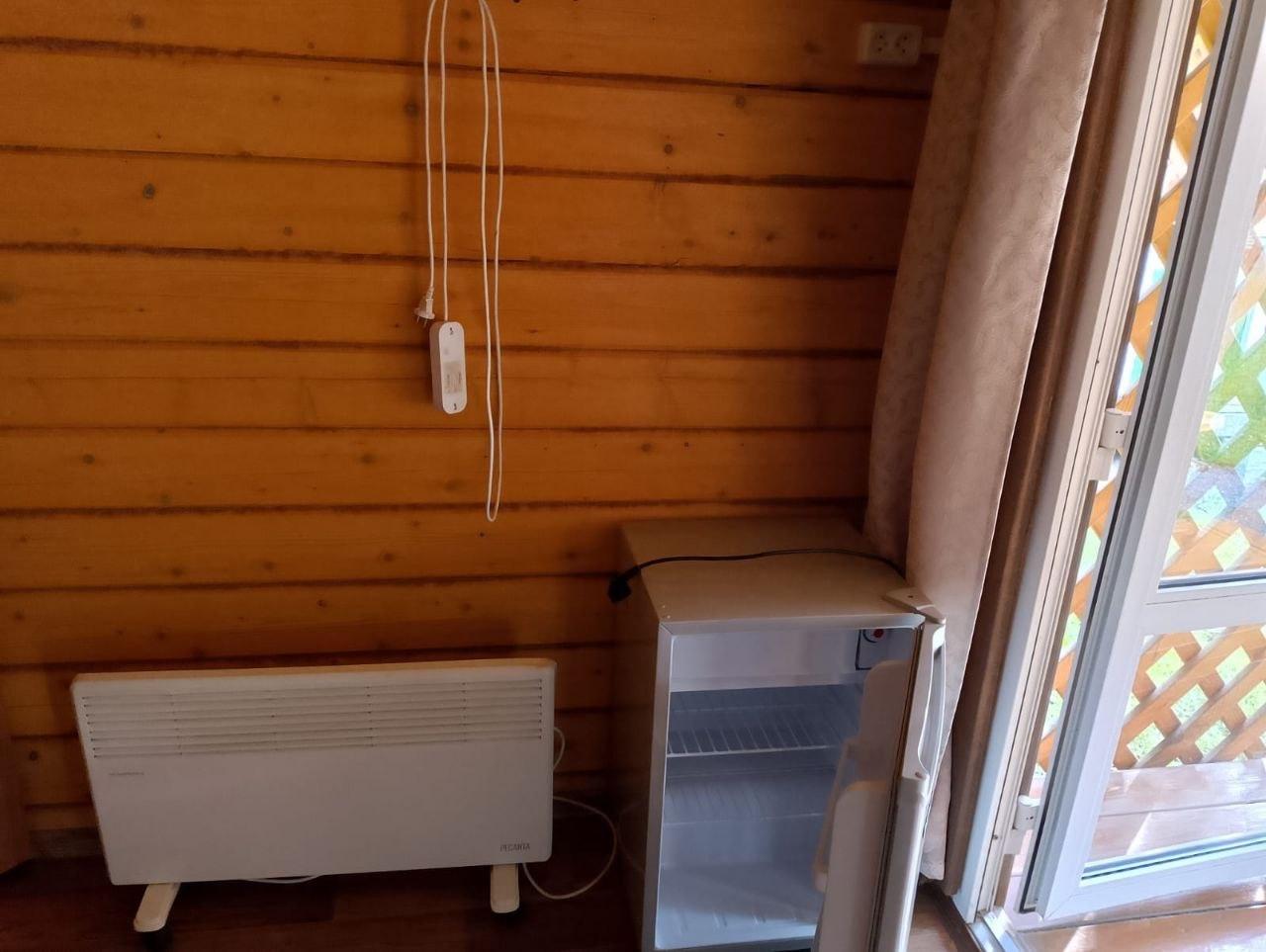 Домик с панорамным окном