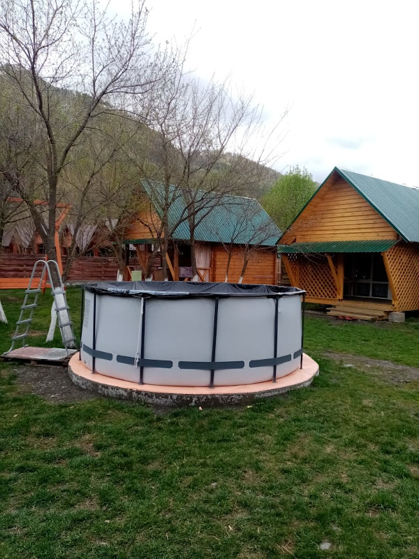 Домики в Чемале