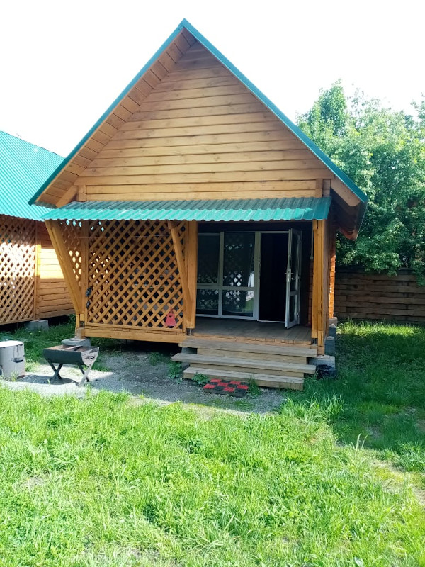 Домики в Чемале