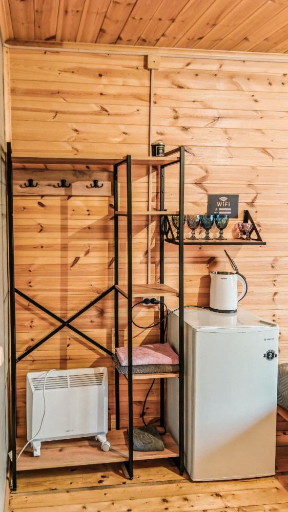 Дом 20 м2 с двумя двуспальными кроватями