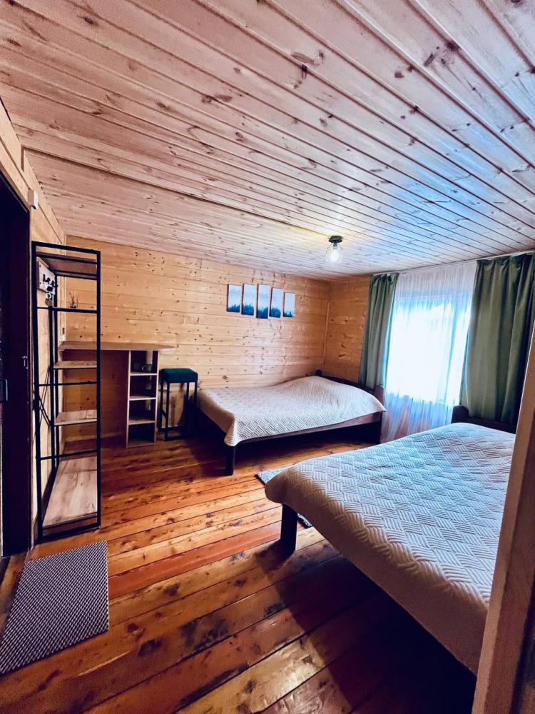 Дом 20 м2 с двумя двуспальными кроватями