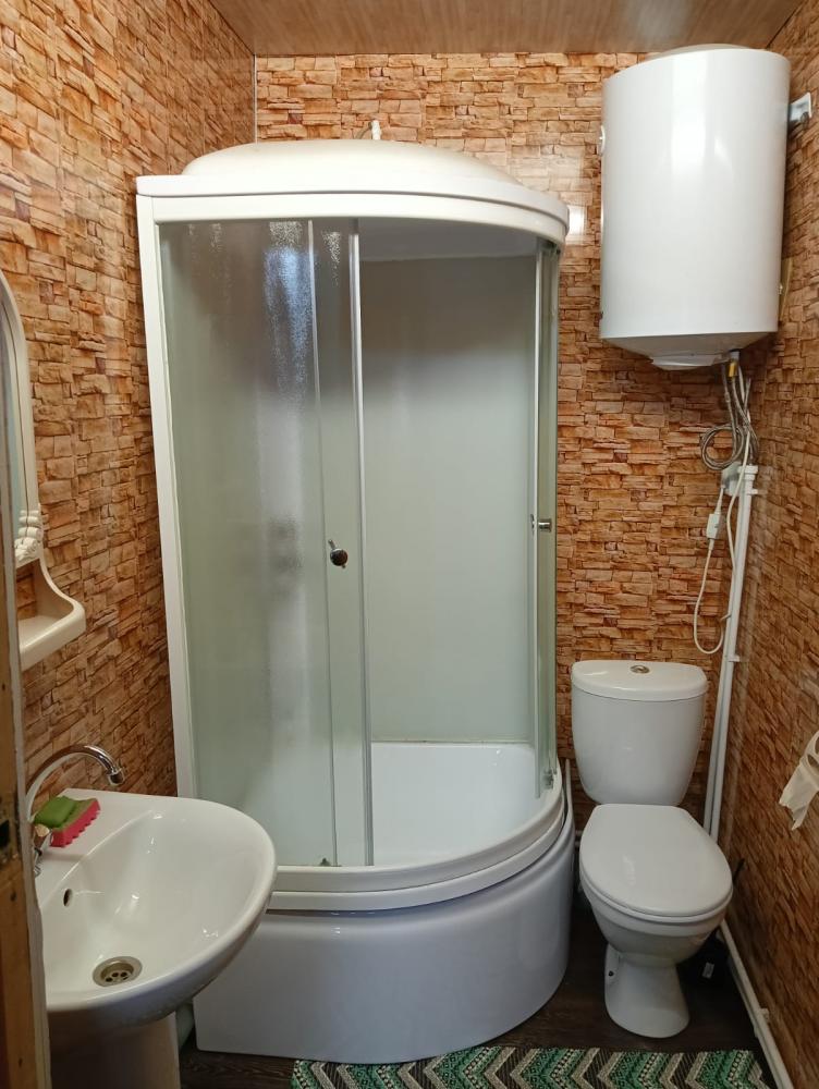 Зимний дом с кухней 10-местный