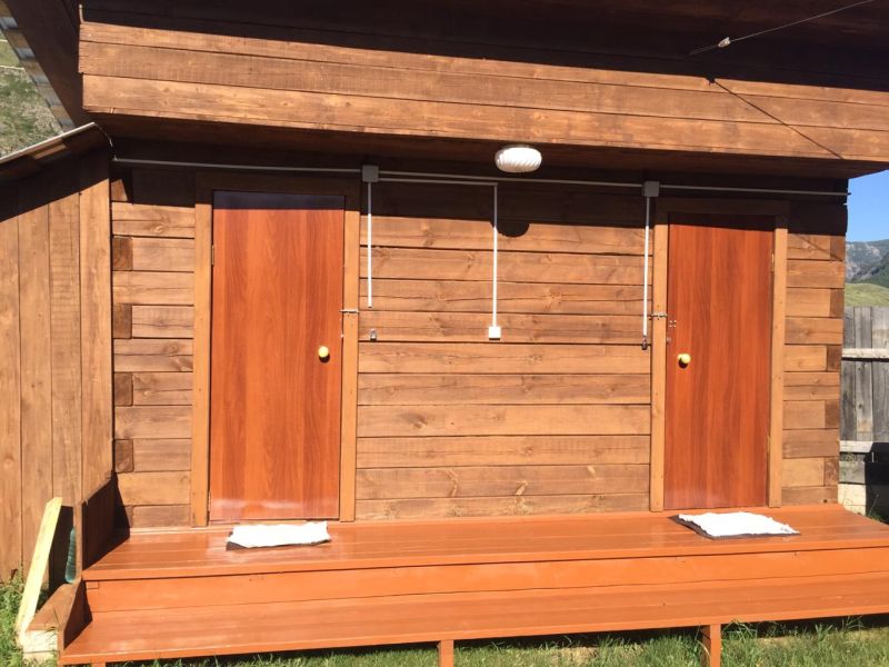 Благоустроенные санузлы и душевые.