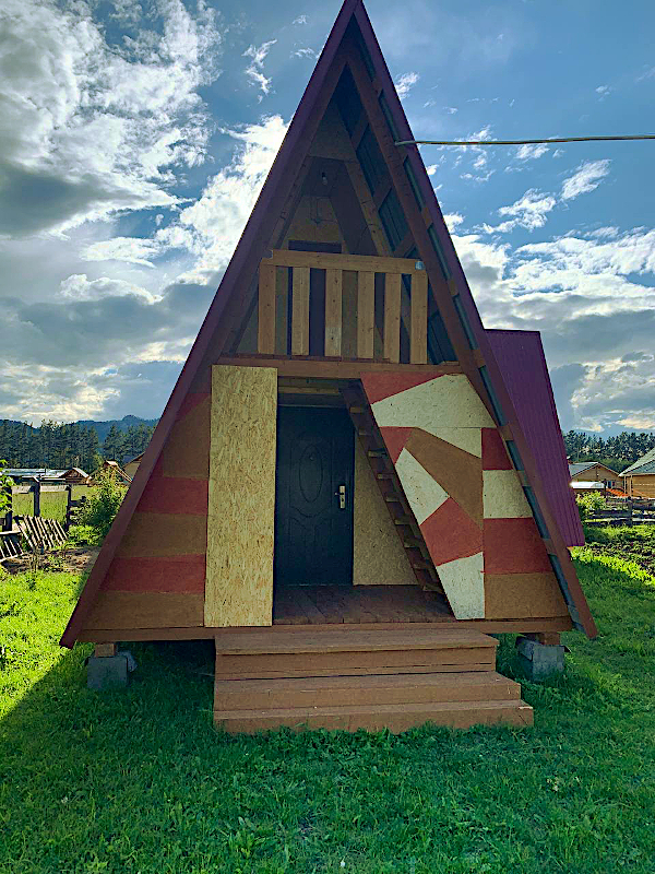 2-х этажный домик на 4-5 человек