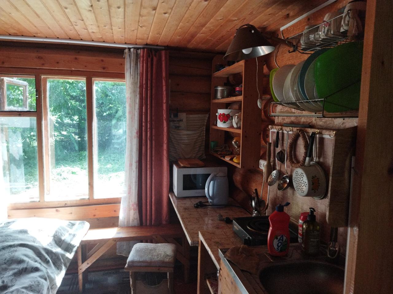 Первый этаж маленького дома