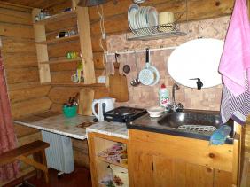 Маленький домик, комната на I этаже