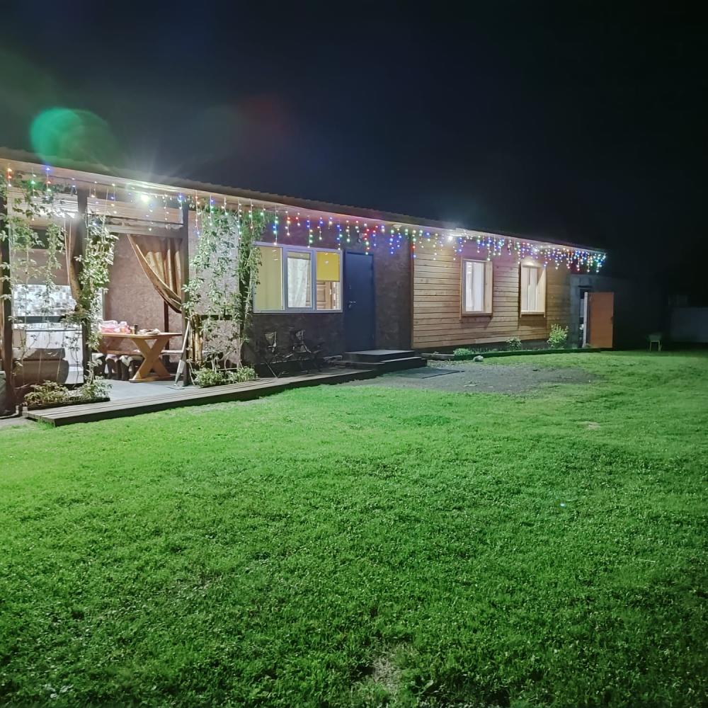 Гостевой дом в Чемале "Радужный свет"