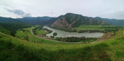 Гора Толгуек вид со смотровой площадки Чемал