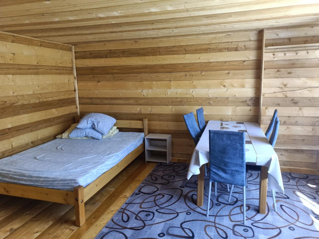 Дом двухэтажный на 6 чел