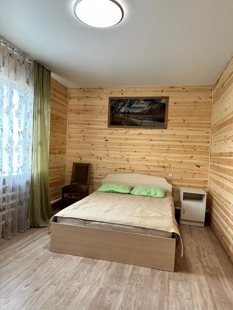 Дом 10-местный благоустроенный 70 м2