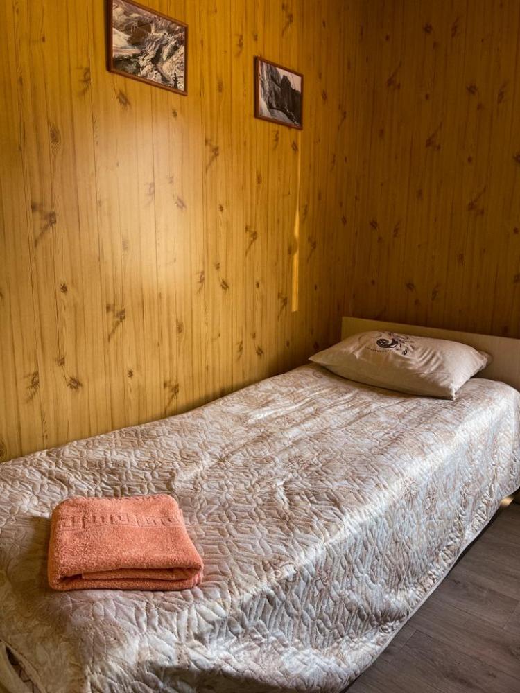 Дом №1 благоустроенный на 3-х человек