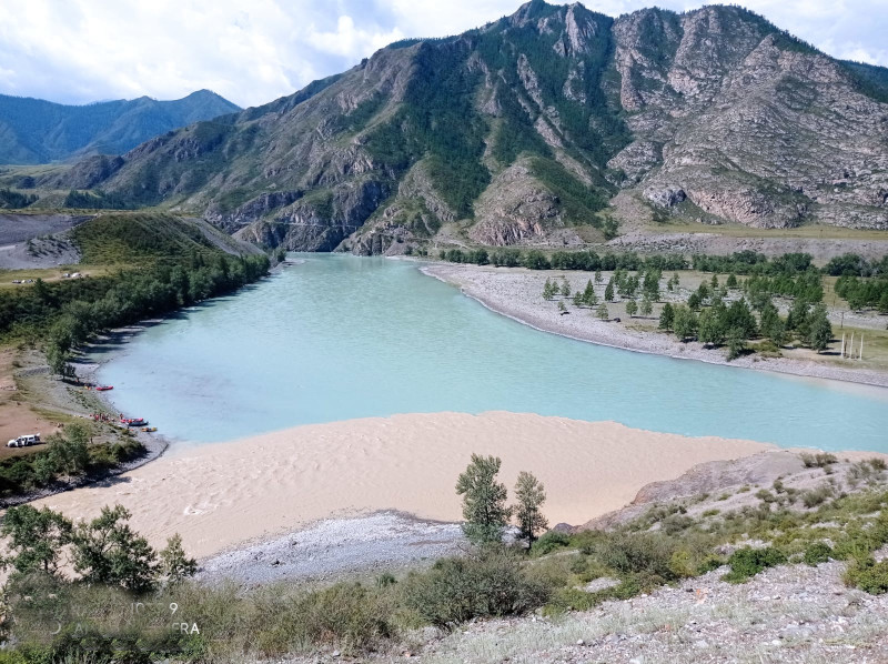 Слияние Чуи и Катуни возле Инегень
