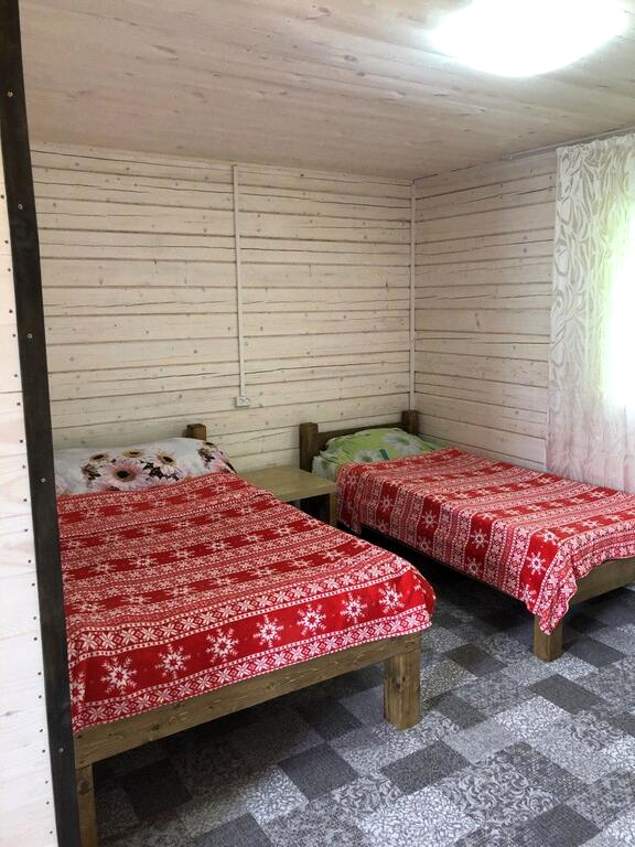 Благоустроенный домик 3-х местный