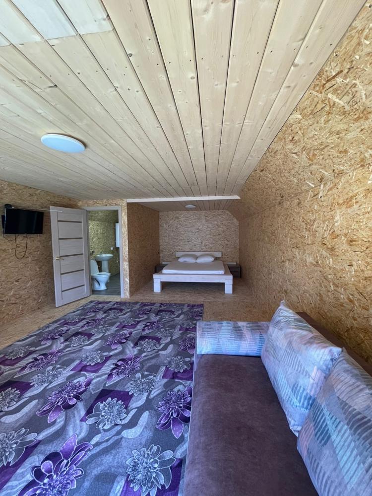 Коттедж №2 второй этаж 4-местная комната