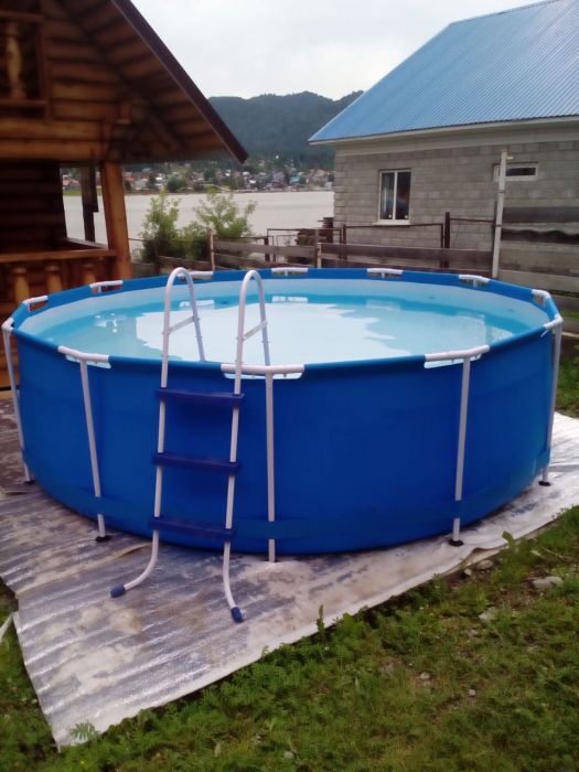 Бассейн возле бани