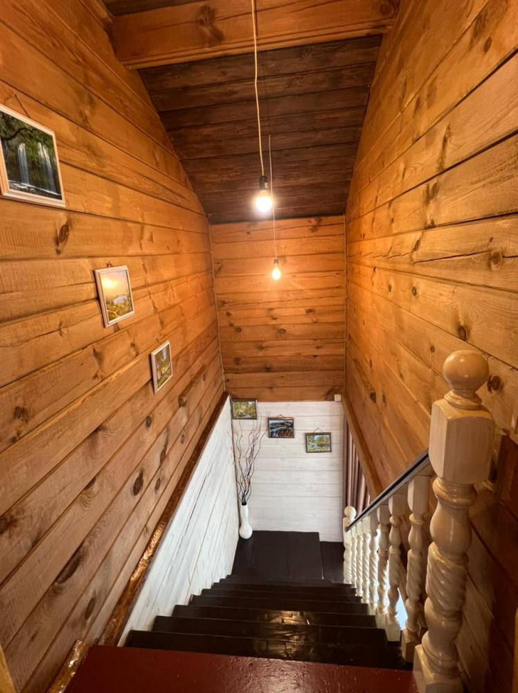 Коттедж в Горном Алтае у реки Катунь