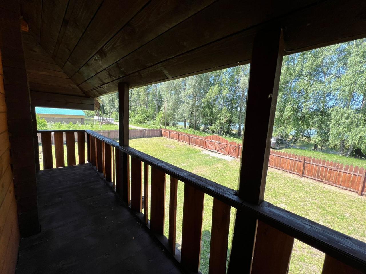 Вид с балкона коттеджа