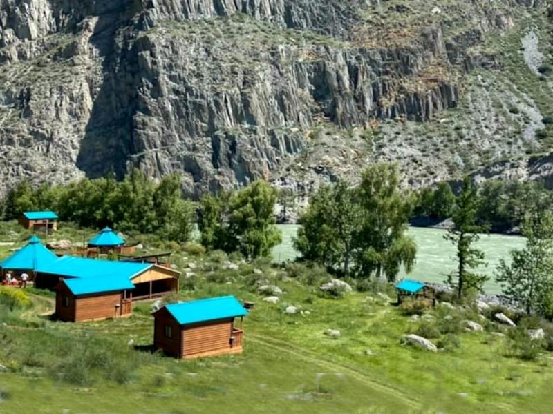 База отдыха "Арчынду" река Катунь Горный Онгудайский район