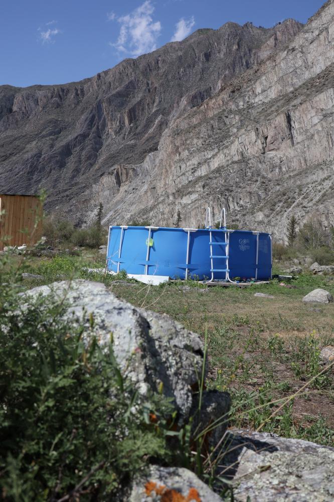 Бассейн базы отдыха "Арчынду" Алтай