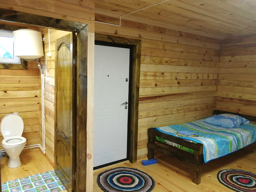 Благоустроенный дом, 3-х местный