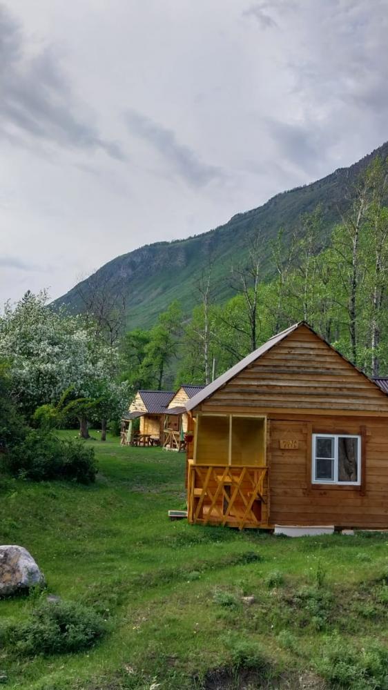 Домики в Акташе в Горном Алтае