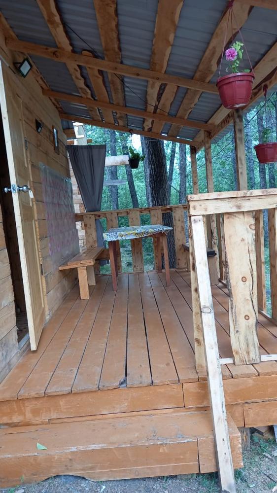 Акташ благоустроенный домик веранда