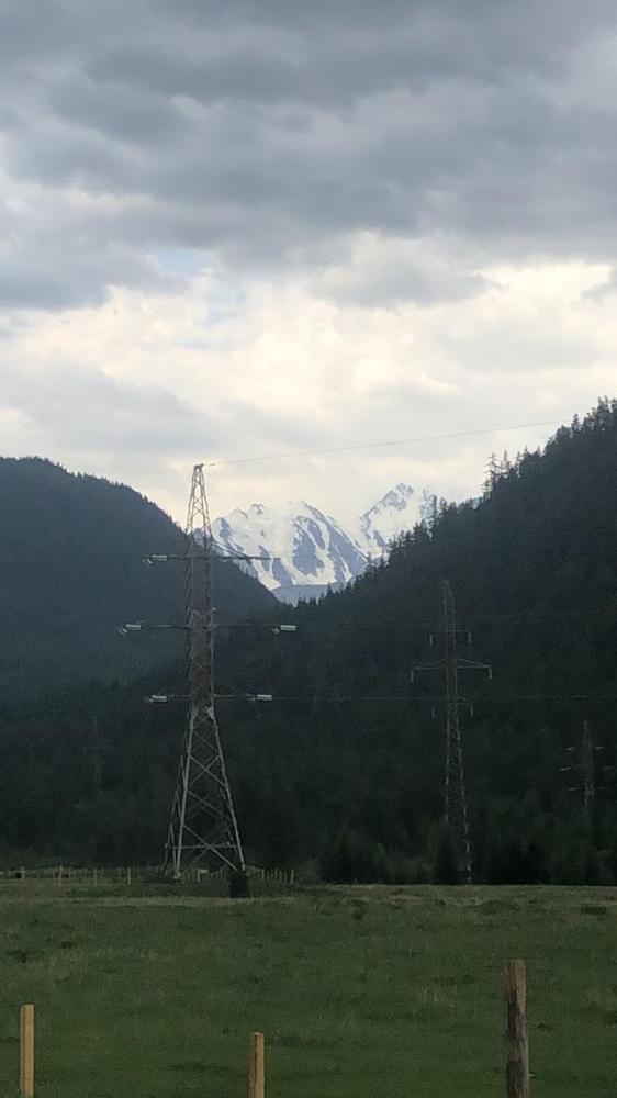 Вид на Северо-Чуйский хребет от турбазы Кедринка