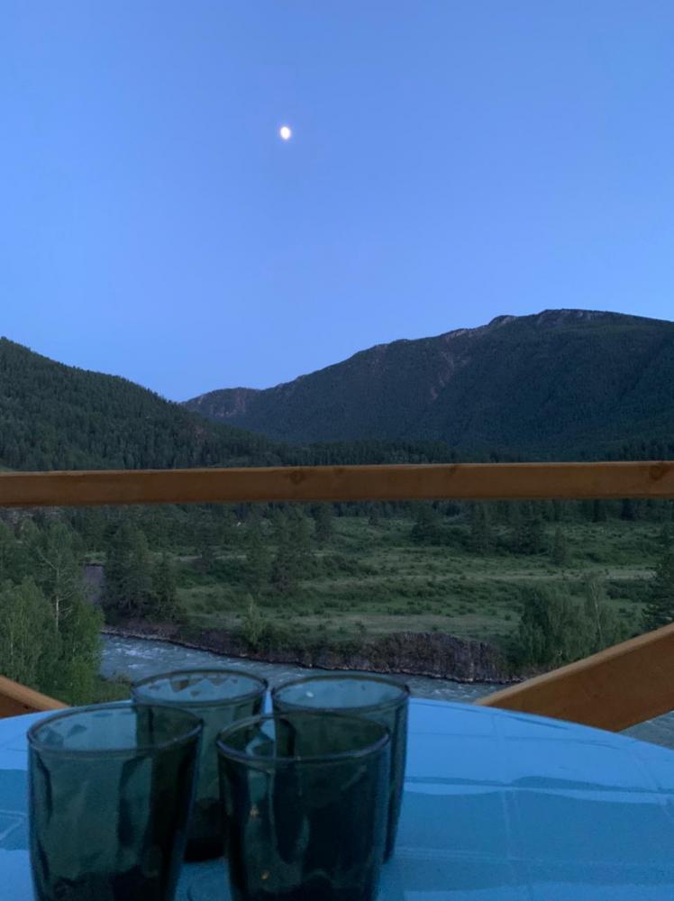 Отдых у реки в Горном Алтае Чибит Акташ