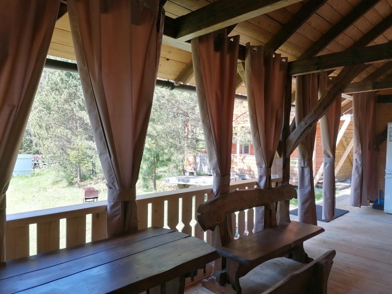 Обеденная зона Кухня-беседка