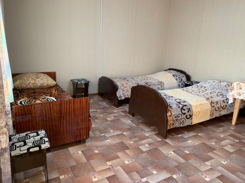 4-хместный номер 1 этаж Летнего дома