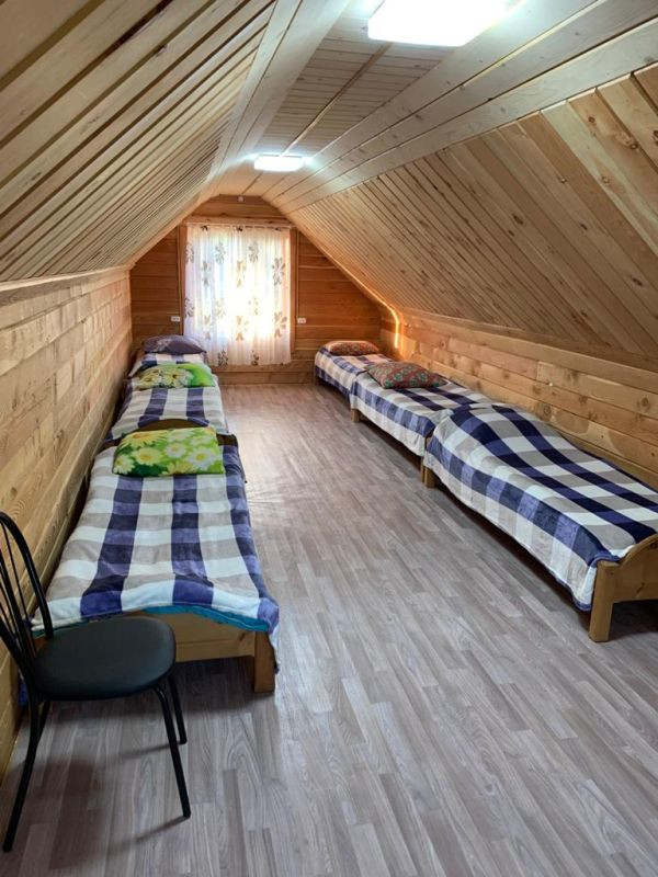 6-местный номер, 2 этаж Летнего дома