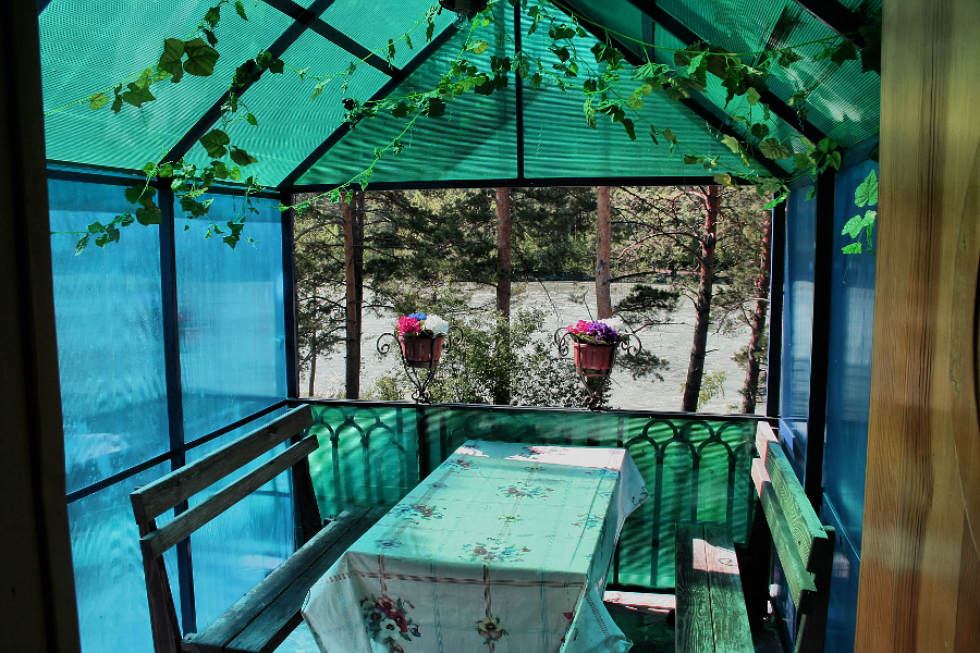 Коттедж, площадка на 2 этаже