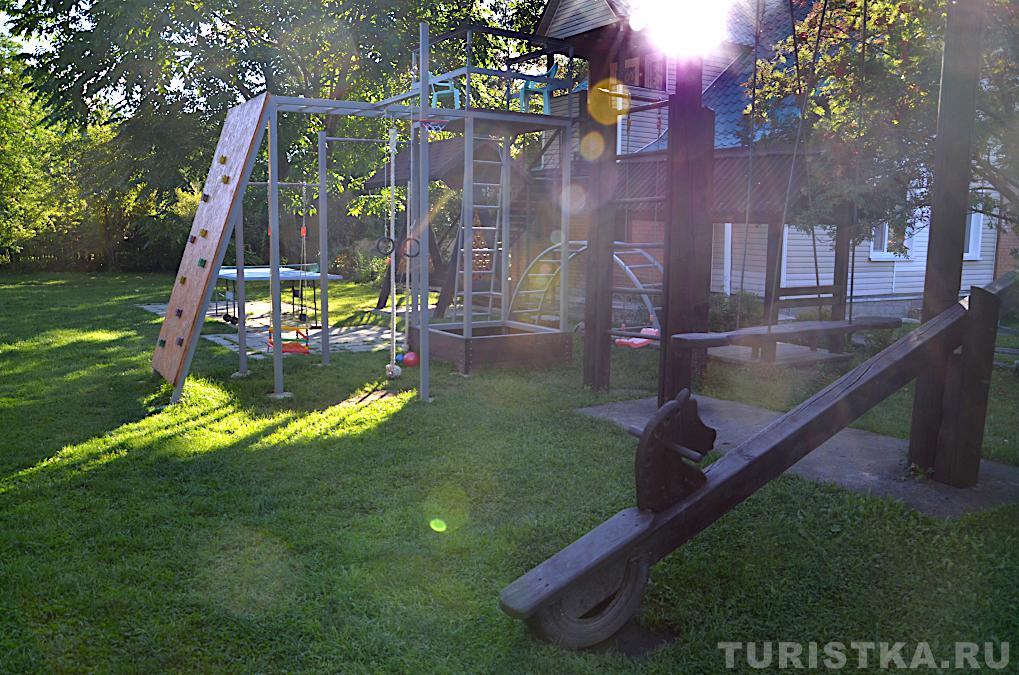 Детская площадка