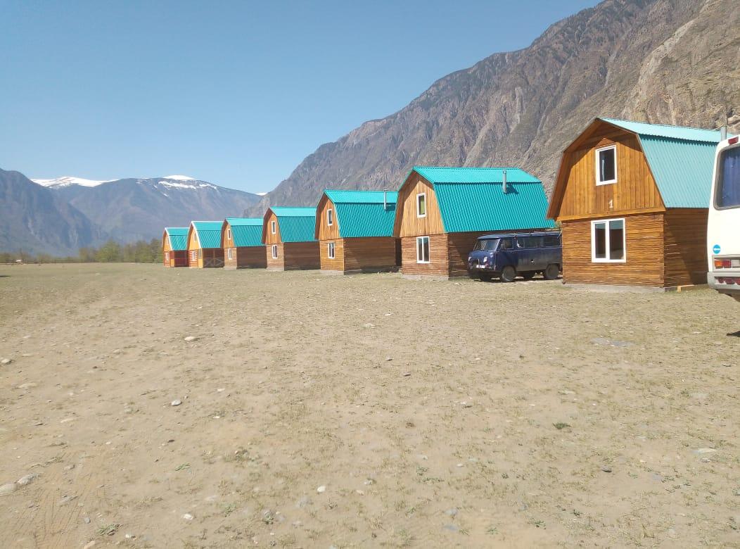 Дома с мансардой в долине Чулышмана