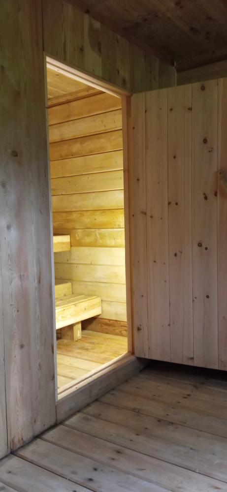 Баня у реки Чулышман Горный Алтай