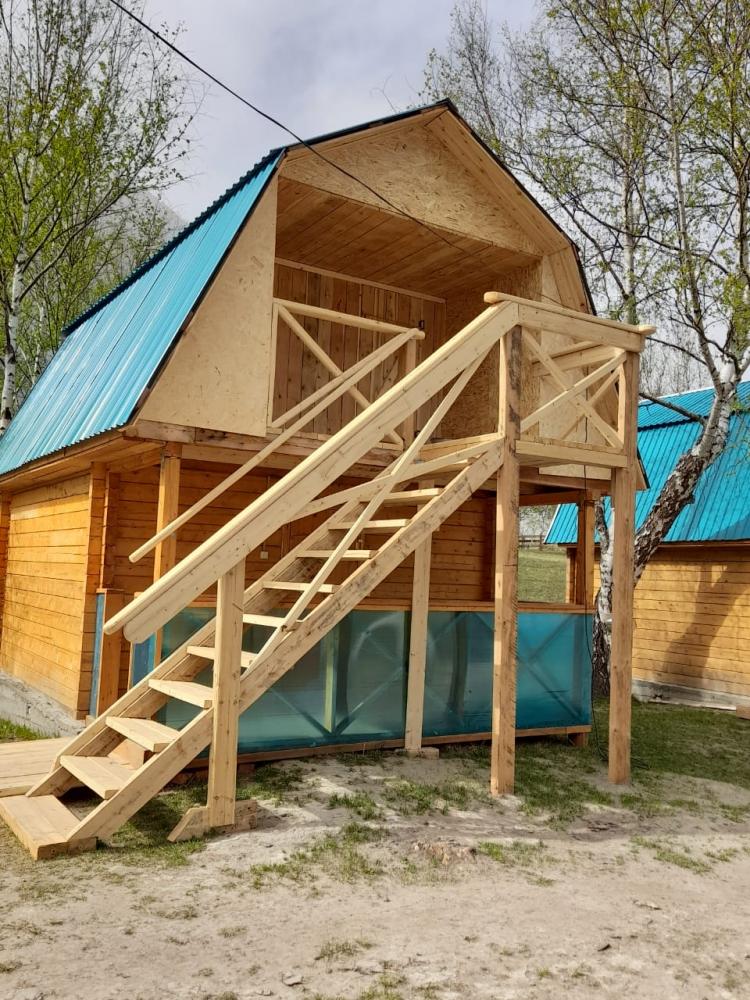 Дом с мансардой юг Телецкого озера Чулышман