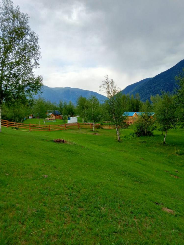 База отдыха "Тихий берег"  река Чулышман