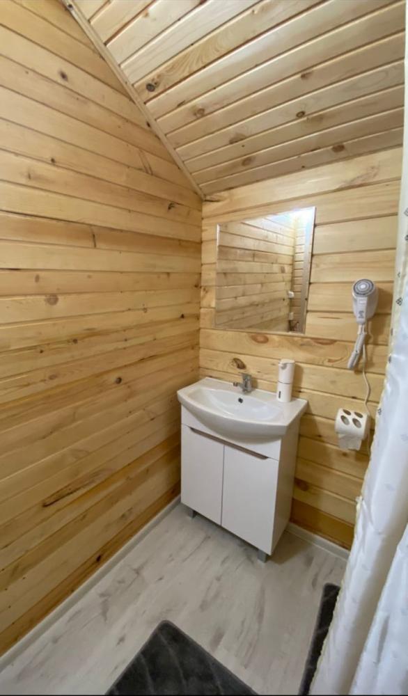 Дом 2-хместный благоустроенный