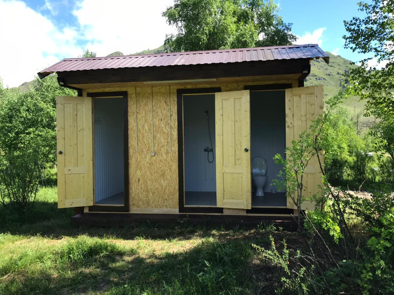 Первый санузел с душем