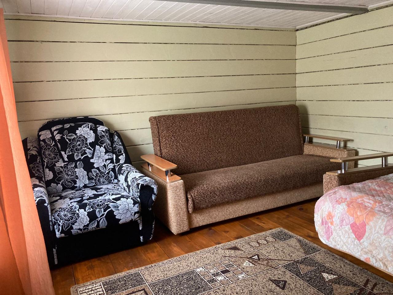 Кедровый благоустроенный дом на 6-8 мест