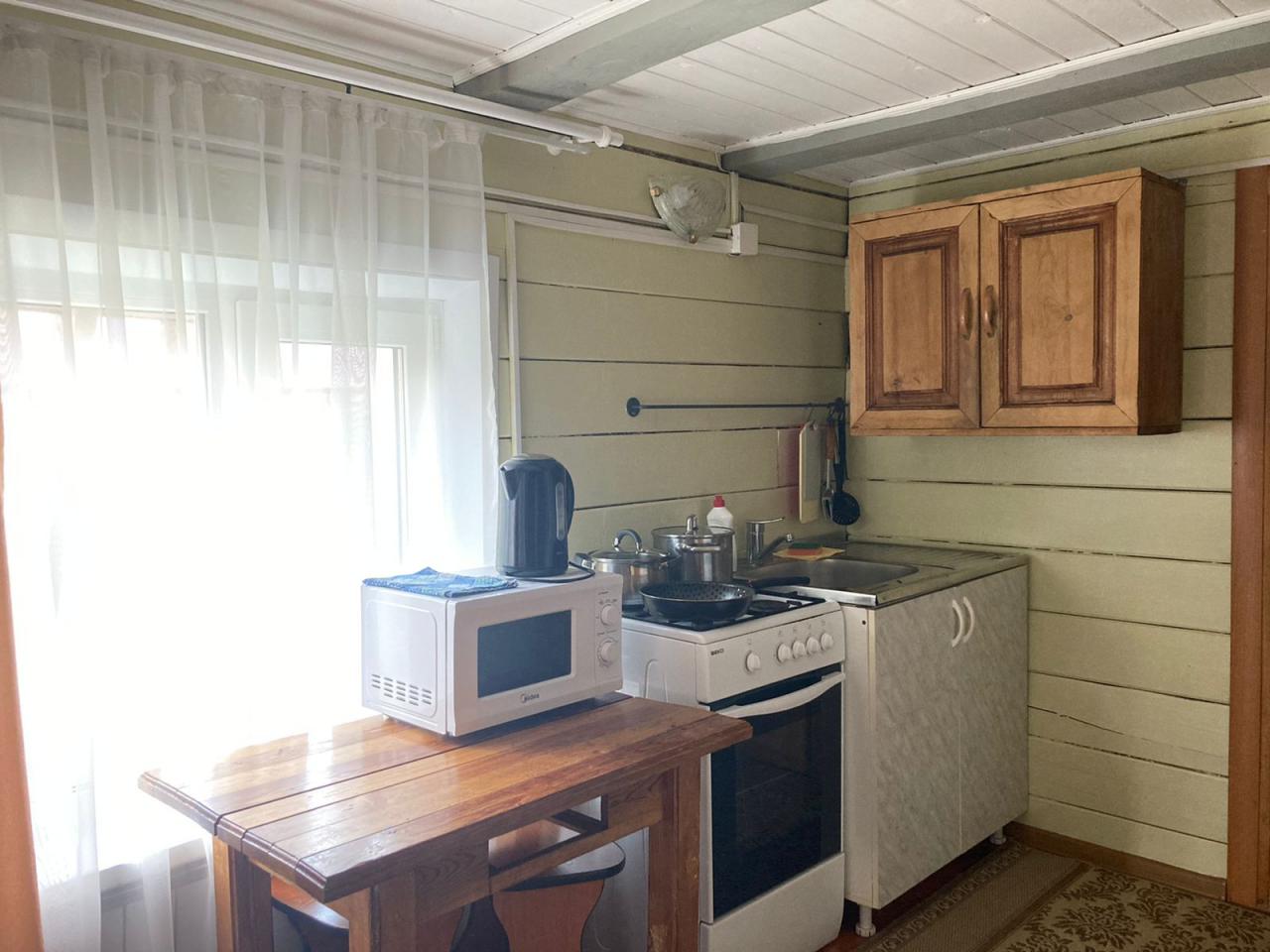 Кедровый благоустроенный дом на 6-8 мест