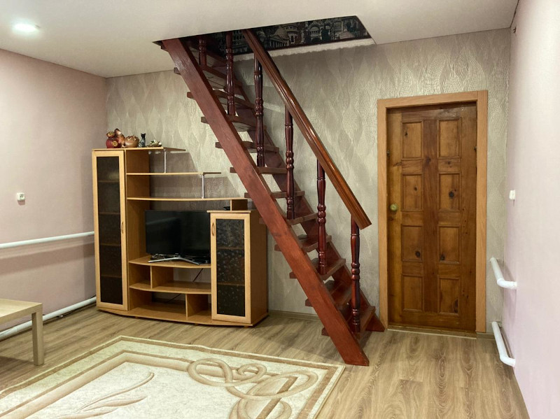 Дом №4 благоустроенный на 6-8 мест