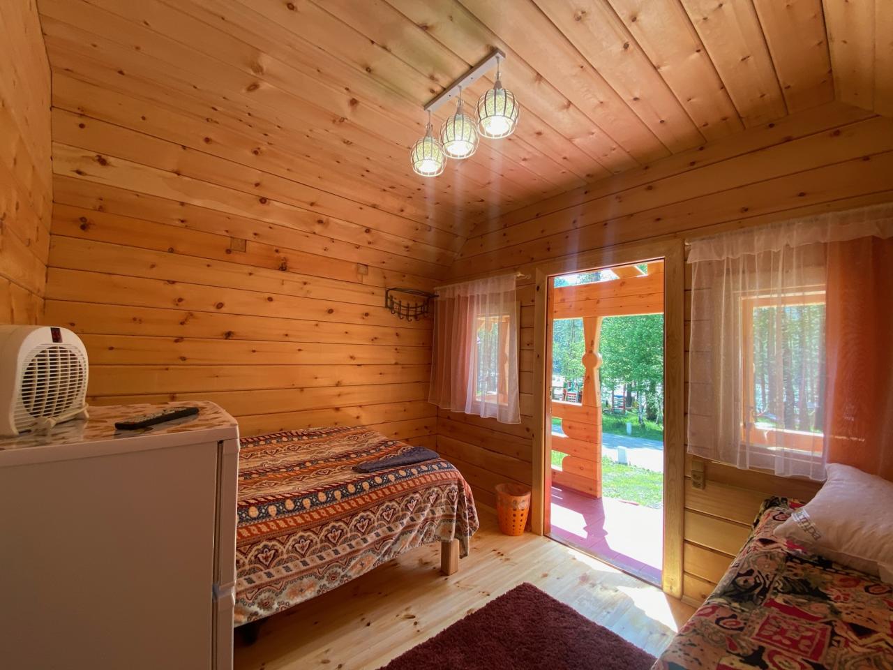 Благоустроенный домик Алтай Чемальский район