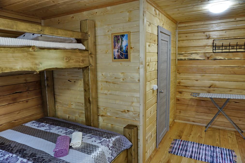 Номер семейный 4-местный первый этаж