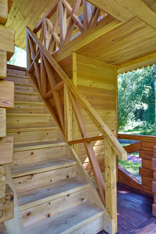 Вход на второй этаж